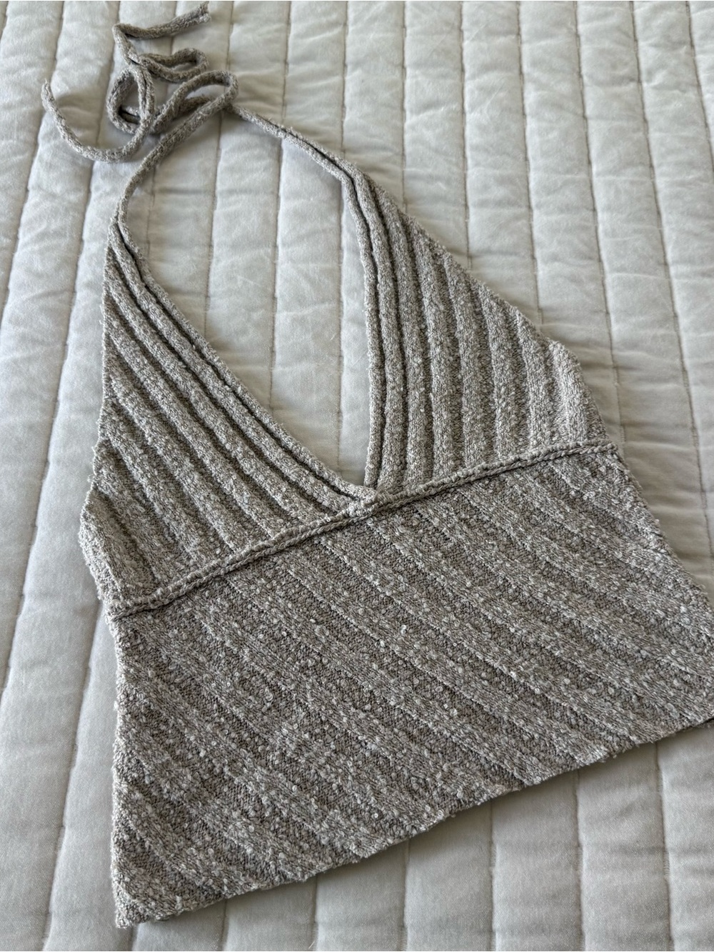 Y2K coquette grunge festival Kimchi Blue Urban Outfitters Ribbed Knit Halter Top